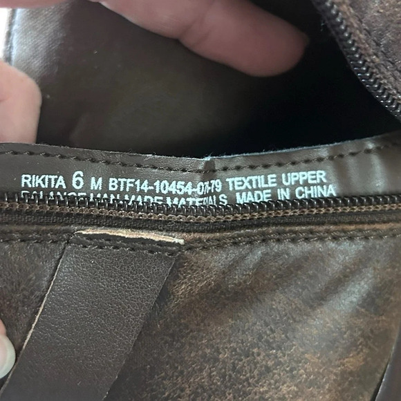BareTraps Rikita Boots size 6 - Picture 9 of 9